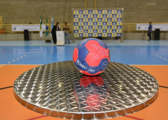 Handebol do CEM 2025: MPH I e TFN Pro Handebol Inauguram com Vitórias Impactantes Imagem do artigo