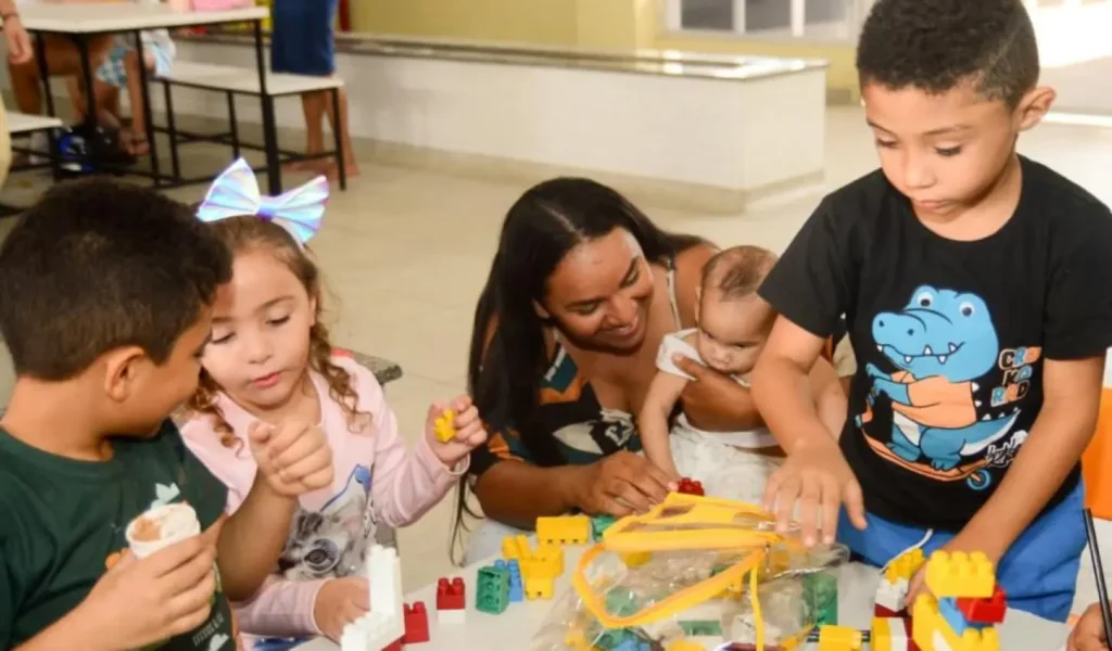 Formação sobre Grupos Terapêuticos e Parentalidade no CER Mossoró: Um Passo Essencial para a Saúde