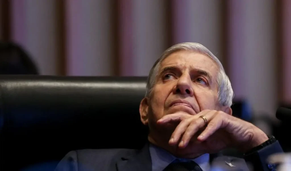 Prisão Domiciliar Humanitária: General Augusto Heleno Recebe Decisão do STF