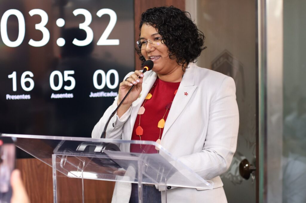 Vereadora Plúvia Oliveira: Destaque em Produção Legislativa na Câmara de Mossoró em 2025