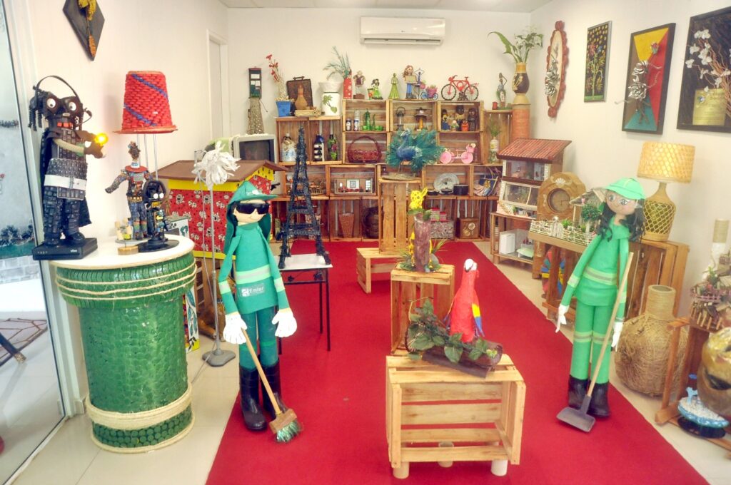 Ações de Arte e Cultura da Emlur: Fortalecendo a Educação Ambiental em 2025