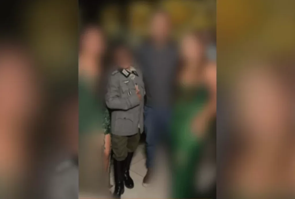 Adolescente Usa Traje Nazista em Formatura e Causa Repercussão no RN