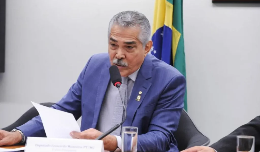 Câmara dos Deputados Aprova Jornada de 30 Horas para Agentes de Saúde