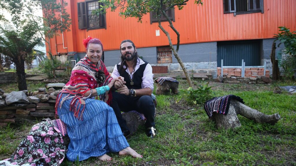 Festas e Tradições: A Cultura Cigana em Farroupilha e Suas Origens