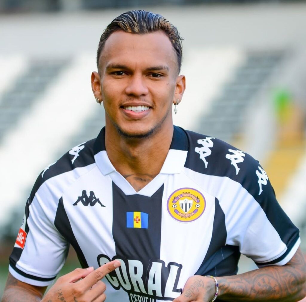 Gabriel Veron: O Retorno ao Futebol Português com Confiança