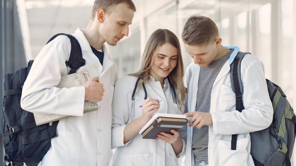 Menor Nota de Corte em Medicina no Sisu 2026: Dados Parciais de 21 de Janeiro