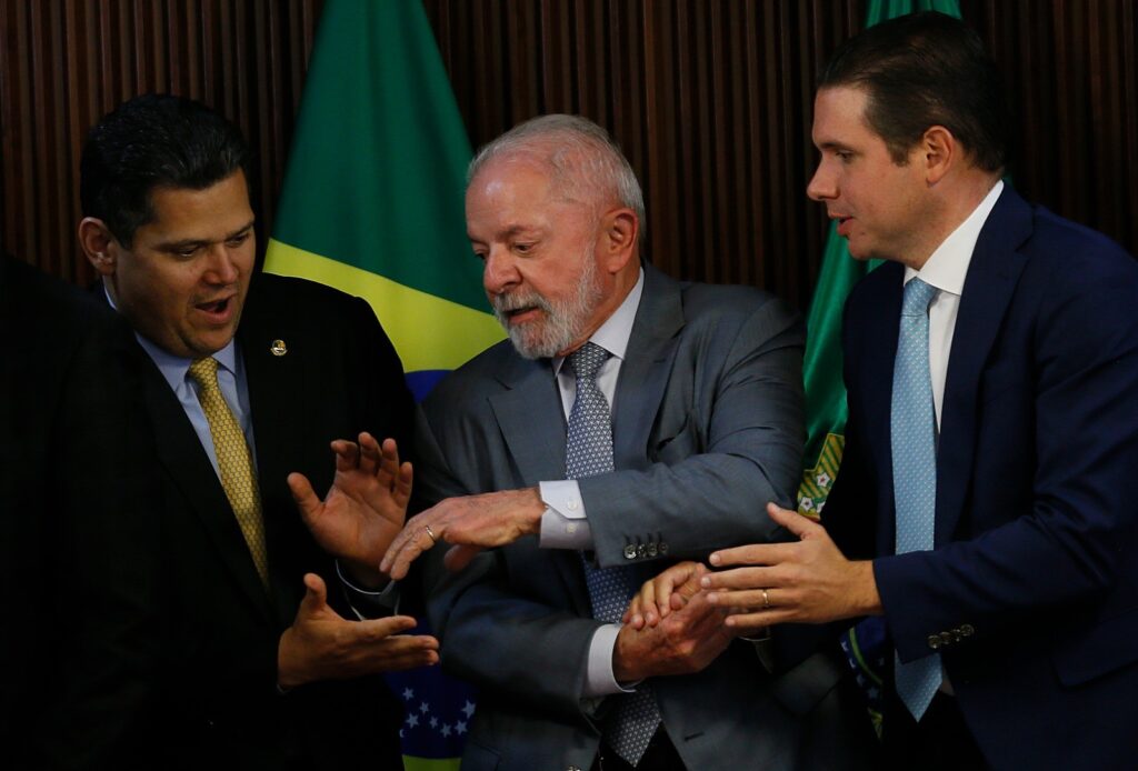 Motta e Alcolumbre Confirms Apoio para Revogar Veto de Lula ao Projeto da Dosimetria