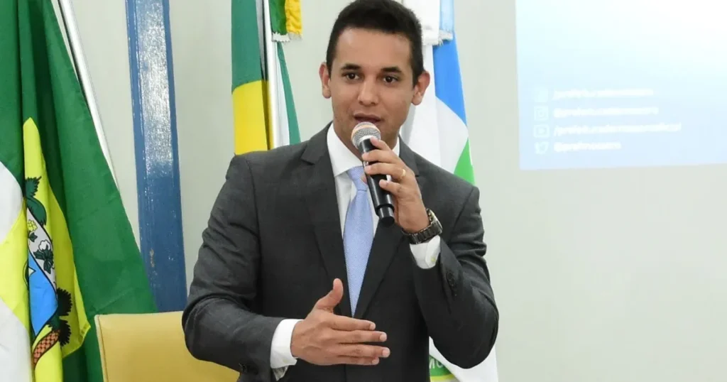 Prefeito de Mossoró Alvo de Operação da PF por Fraudes na Saúde Prefeito de Mossoró Alvo de Operação da PF por Fraudes na Saúde