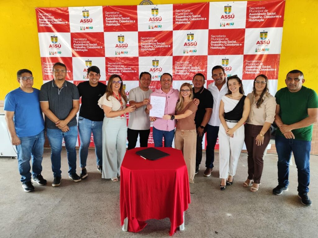 Prefeitura de Assú Inicia Regularização Fundiária e Garante Títulos a 800 Famílias