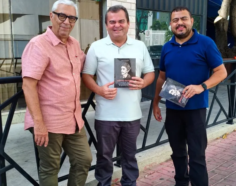 TV Record Apresenta Reportagem Impactante sobre Pedro Rocha Filho Baseada em Livro de Márcio Morais