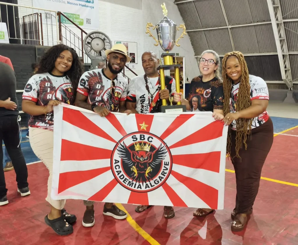 Academia Algarve Conquista o Carnaval de Alvorada 2026 com Brilho e Criatividade