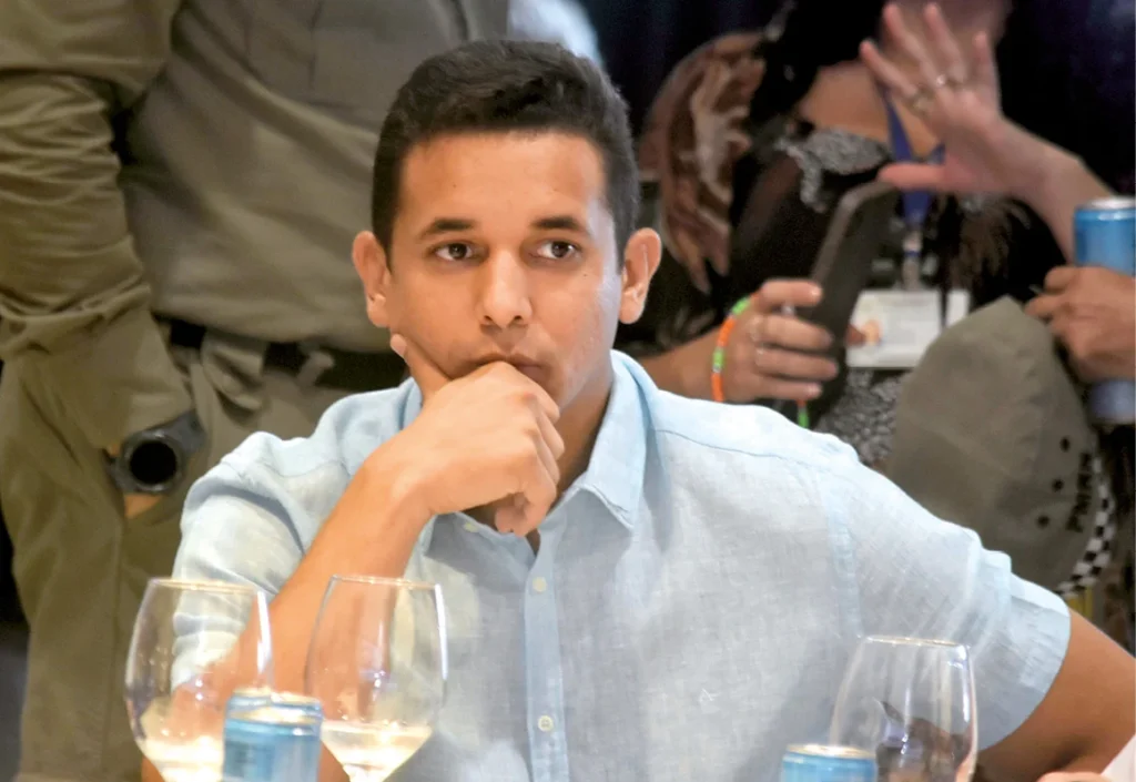 Allyson Bezerra Anuncia Renúncia e Lança Candidatura ao Governo do RN