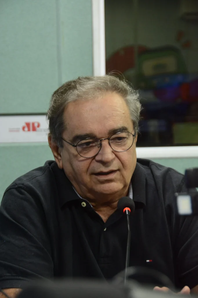 Álvaro Dias Destaca-se na Corrida pelo Governo do RN, Segundo Pesquisa