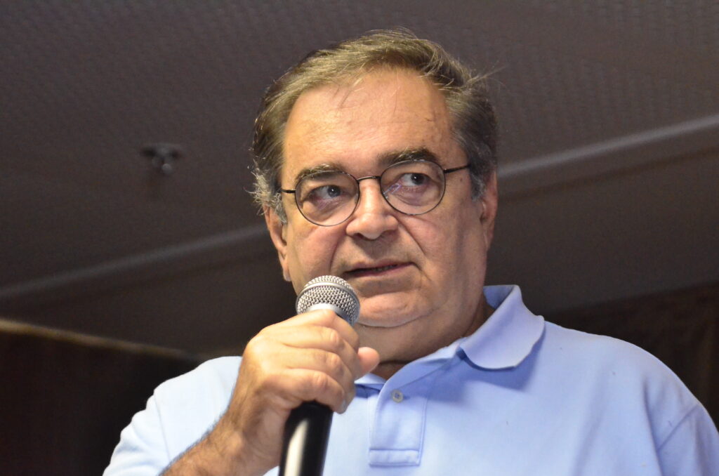 Álvaro Dias Minimiza Sua Saída do Republicanos: ‘Decisão Poderia Ter Acontecido Antes’ Álvaro Dias Minimiza Sua Saída do Republicanos: 'Decisão Poderia Ter Acontecido Antes'