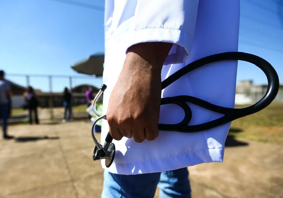 Ameaça de Paralisação: Médicos Clínicos do Walfredo Gurgel Cobram Salários Ameaça de Paralisação: Médicos Clínicos do Walfredo Gurgel Cobram Salários