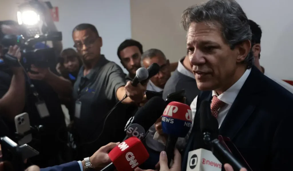 Conflito no Oriente Médio: Haddad Afirma Que Impacto na Economia Brasileira É Imediatamente Improvável Conflito no Oriente Médio: Haddad Afirma Que Impacto na Economia Brasileira É Imediatamente Improváv