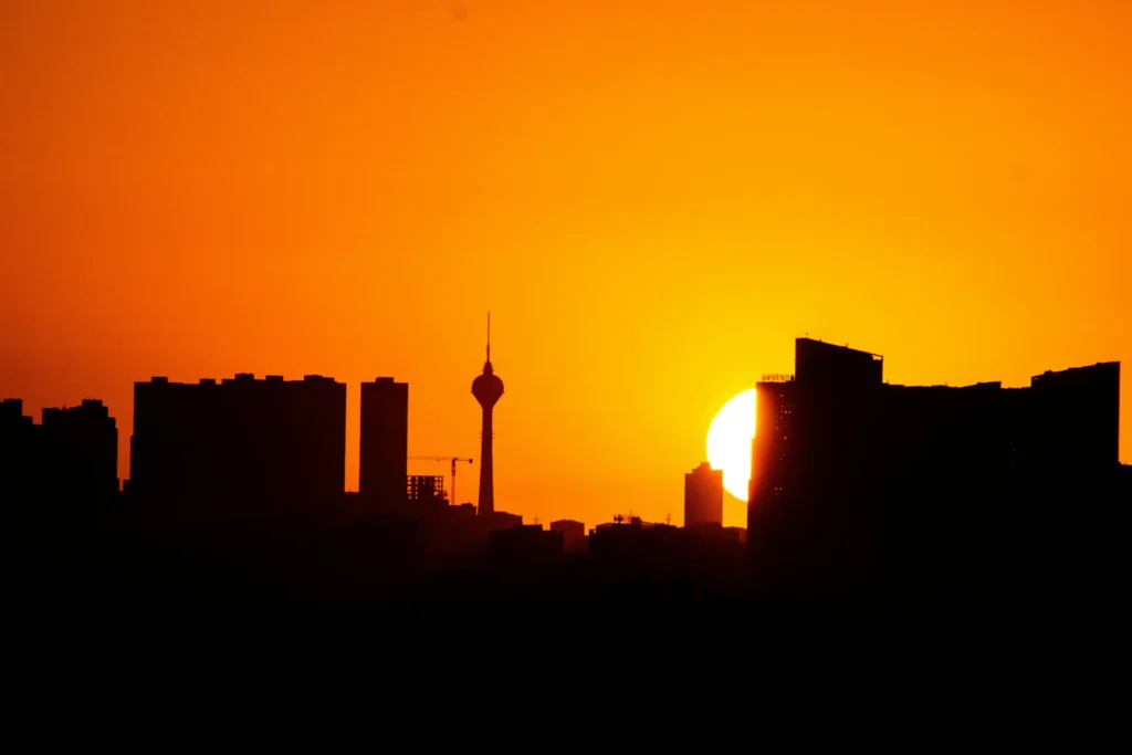 Destaques do Bom Dia FIIs: XPML11, SNEL11 e AAZQ11 se Sobressaem em 18/3