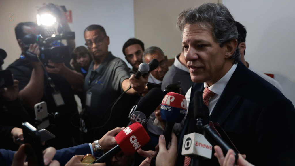 Impacto do Conflito no Irã: Haddad Afirma que Economia Brasileira Não Deve Sofrer Imediatamente