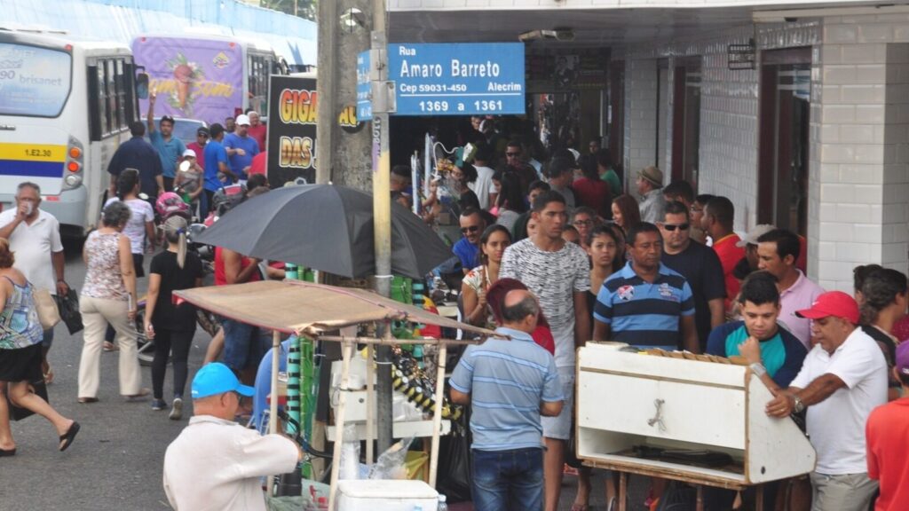 Inadimplência no RN Cai, Mas Endividamento Permanece Alto e Impacta Consumo