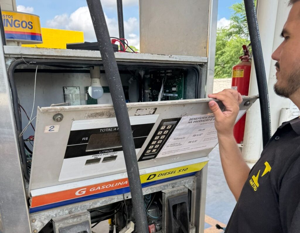 Irregularidades em Combustíveis: 22% das Bombas de Mossoró Apresentam Problemas Irregularidades em Combustíveis: 22% das Bombas de Mossoró Apresentam Problemas