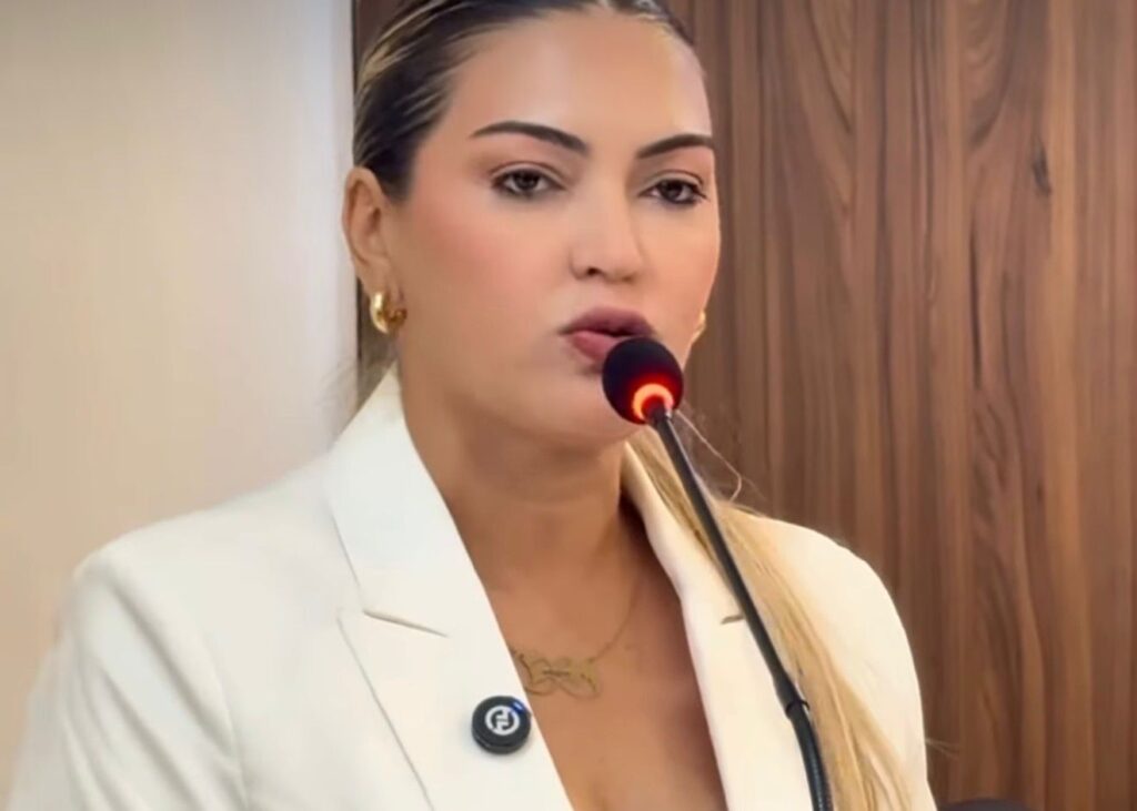 Jussara Sales Apresenta Balanço de Gestão e Novos Investimentos na Abertura do Ano Legislativo em Extremoz Jussara Sales Apresenta Balanço de Gestão e Novos Investimentos na Abertura do Ano Legislativo em Ex