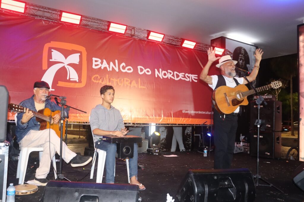 Mossoró Celebra o Dia Nacional da Poesia com Recital Aberto ao Público