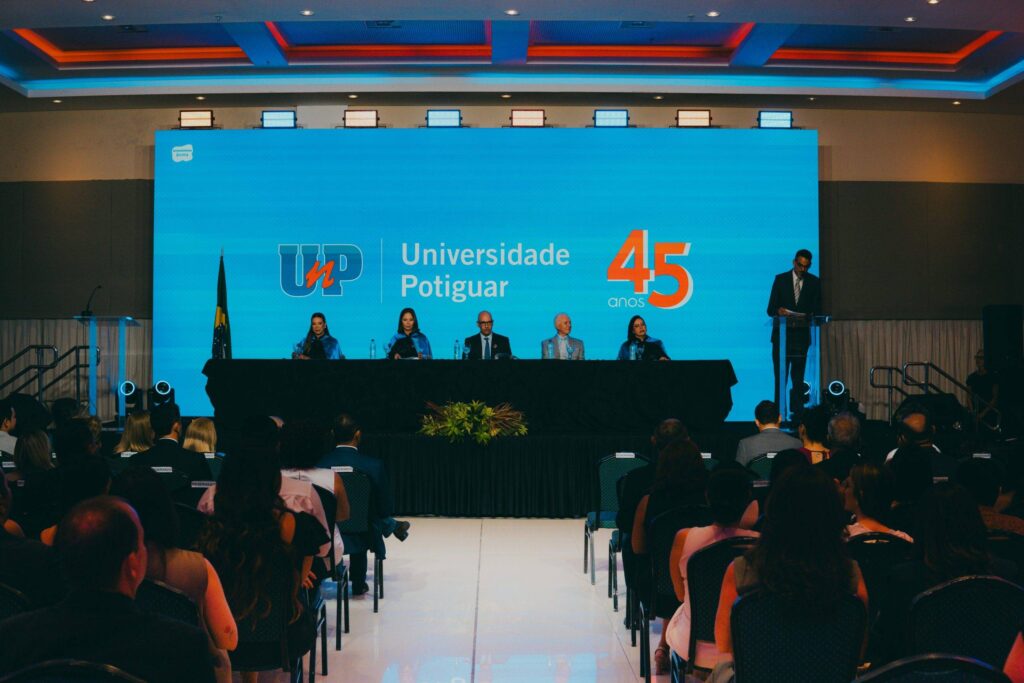 UnP Faz História com Primeira Reitoria Exclusivamente Feminina em 45 Anos UnP Faz História com Primeira Reitoria Exclusivamente Feminina em 45 Anos