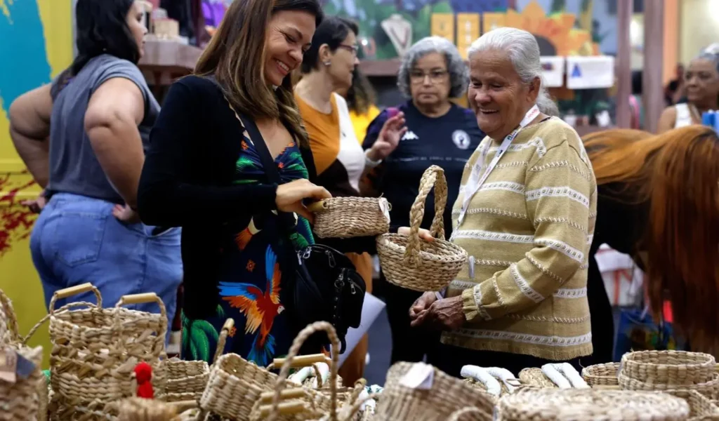 Brasil Registra 4,5 Milhões de Empreendedores na Economia Prateada: Um Crescimento Impressionante