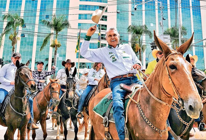 Caiado Entra na Disputa Presidencial e Agronegócio Reavalia Suas Alianças Caiado Entra na Disputa Presidencial e Agronegócio Reavalia Suas Alianças