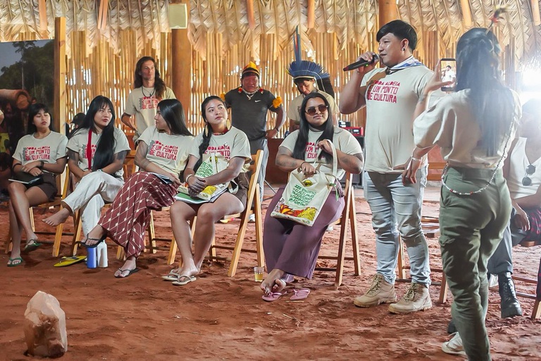 Encontro Formativo do Pontão de Culturas Indígenas: Fortalecendo a Voz das Juventudes e Lideranças do Brasil Encontro Formativo do Pontão de Culturas Indígenas: Fortalecendo a Voz das Juventudes e Lideranças d
