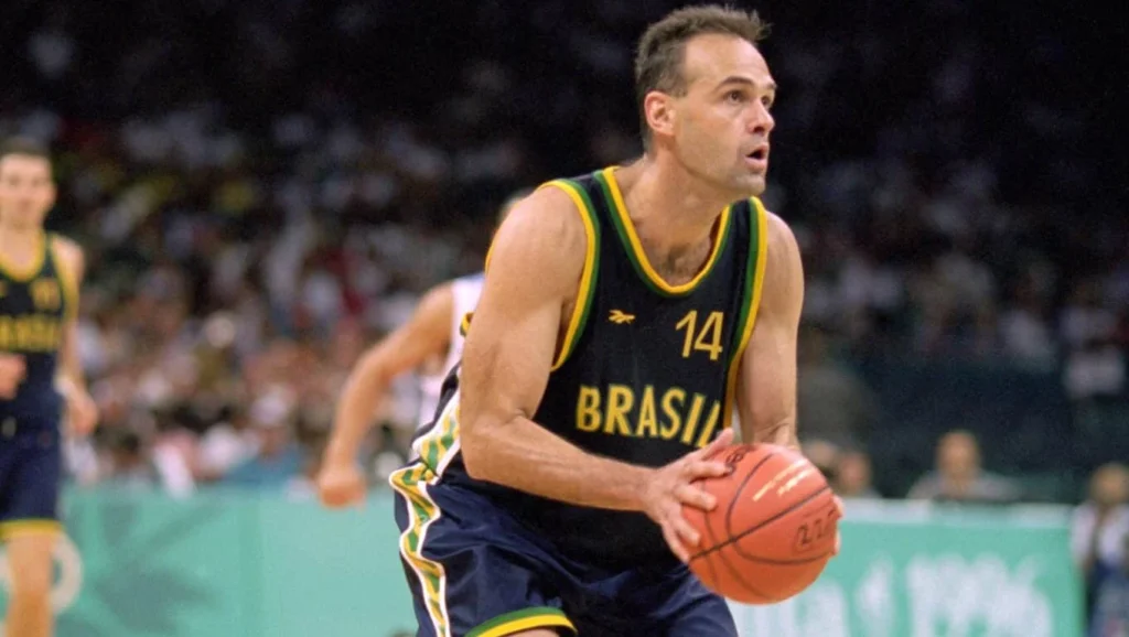 Governo do RN e Prefeitura de Natal Expressam Pesar pela Morte de Oscar Schmidt, o 'Mão Santa'