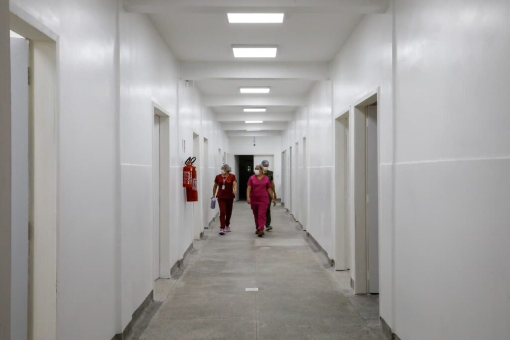 Mossoró: Conclusão das Obras de Enfermaria no Hospital Tarcísio Maia Promete Melhorias na Saúde Mossoró: Conclusão das Obras de Enfermaria no Hospital Tarcísio Maia Promete Melhorias na Saúde