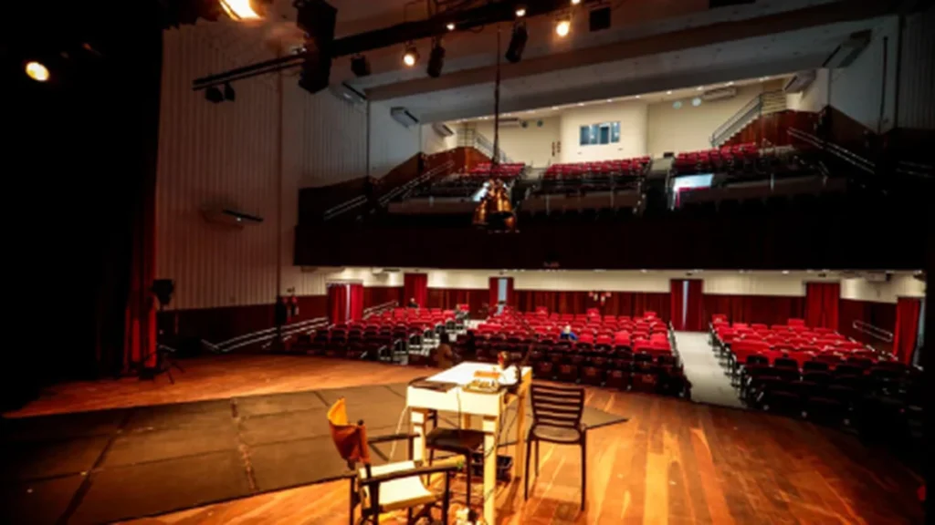 Teatro Lauro Monte Filho é Reinaugurado como Sede do BNB Cultural em Mossoró