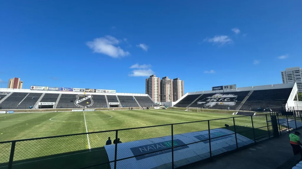 ABC x América: transmissão ao vivo do Clássico-Rei pela Série D com líderes do Grupo A-8