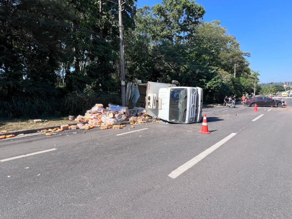 Caminhão de Suínos em Chamas e Emergência em Saúde: As Principais Notícias da Semana