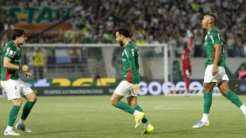 Como e onde assistir Palmeiras x Chapecoense ao vivo pelo Brasileirão 2024 Como e onde assistir Palmeiras x Chapecoense ao vivo pelo Brasileirão 2024