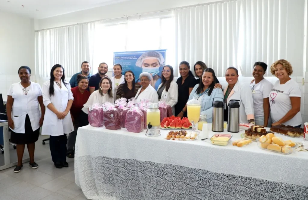 Quissamã Homenageia Profissionais da Enfermagem com Ações Especiais nas Unidades de Saúde