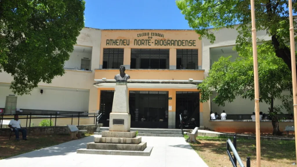 Câmara de Natal reconhece o Atheneu como patrimônio imaterial com 192 anos de história