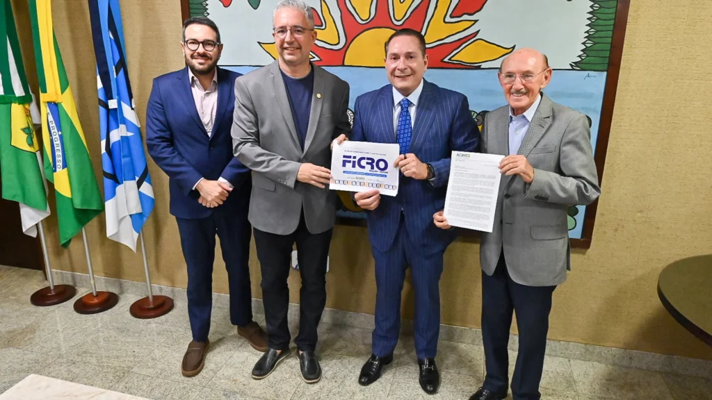Ezequiel Ferreira fortalece parceria da Assembleia Legislativa com a Ficro para impulsionar economia