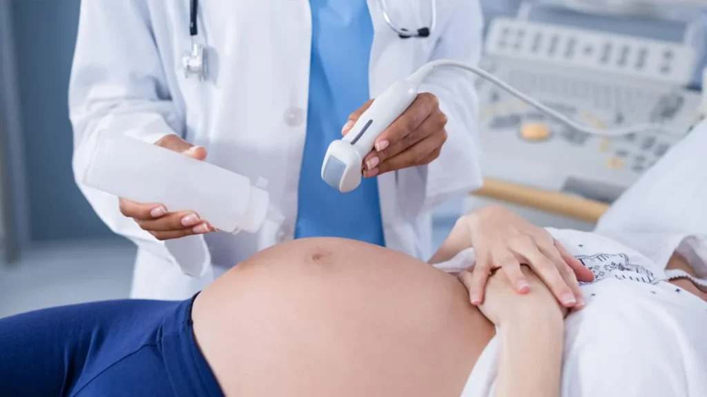 Comissão aprova nova regra para exames do pré-natal na rede pública