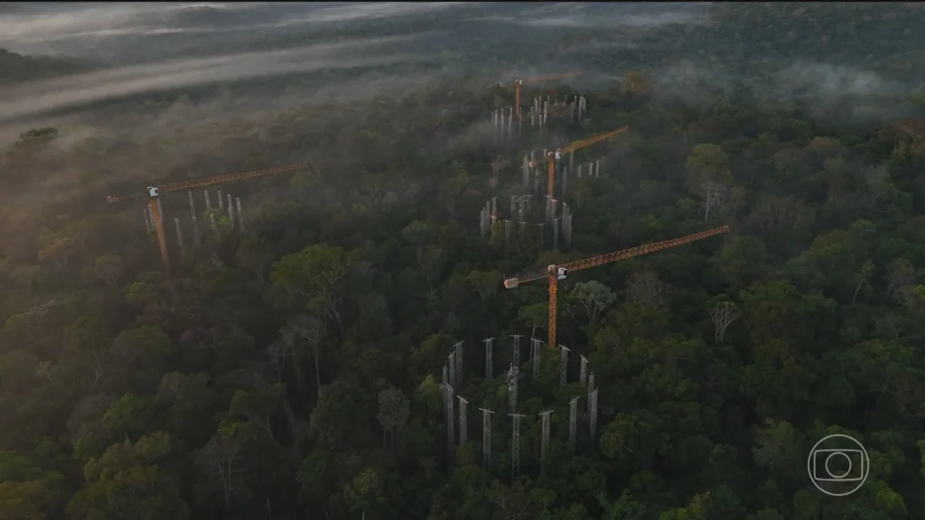 Entenda a máquina na Amazônia que simula o clima do futuro e seu impacto no cotidiano Entenda a máquina na Amazônia que simula o clima do futuro e seu impacto no cotidiano